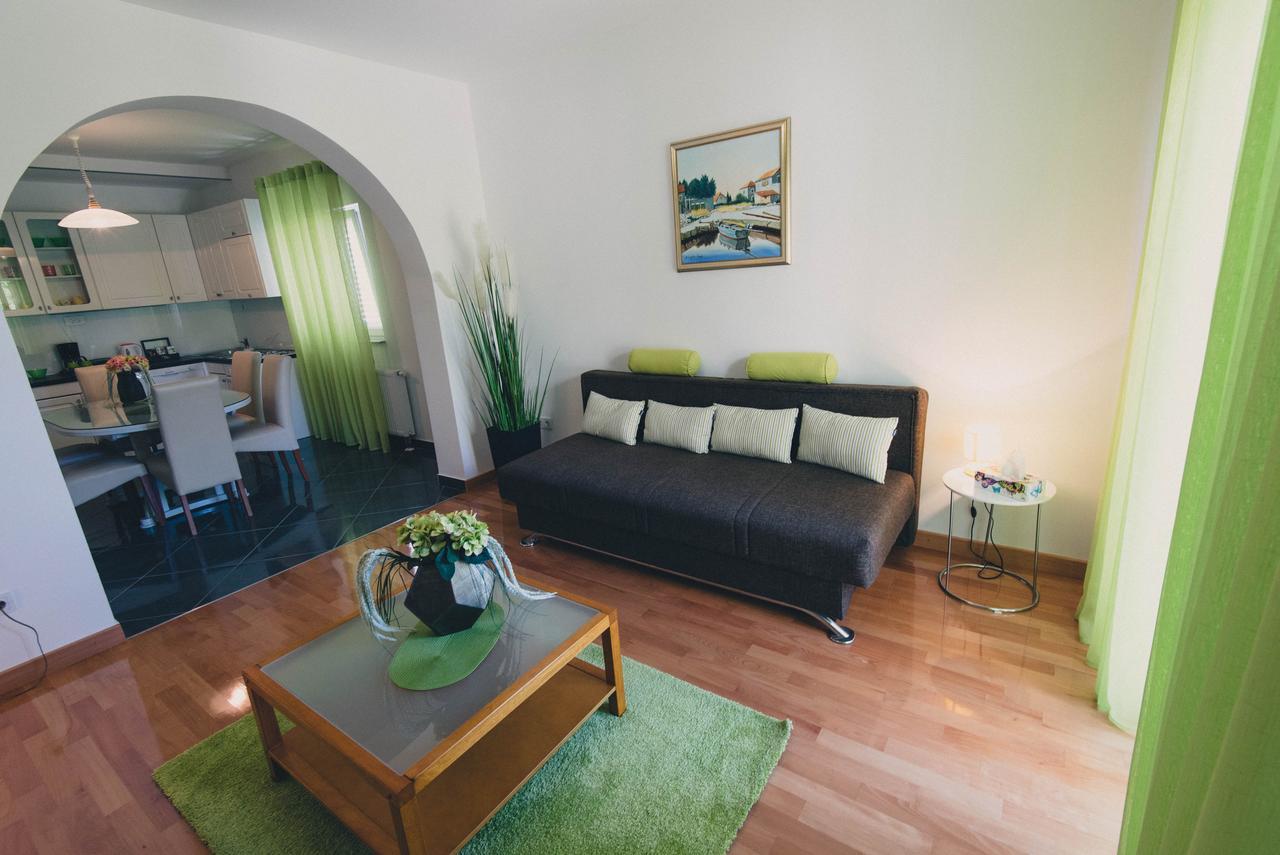 Apartments Sunny Garden 布罗达里卡 外观 照片